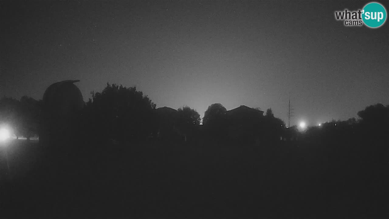 Webcam en direct de l’Observatoire de Višnjan – Explorez le ciel, les astéroïdes, les comètes et les météoroïdes