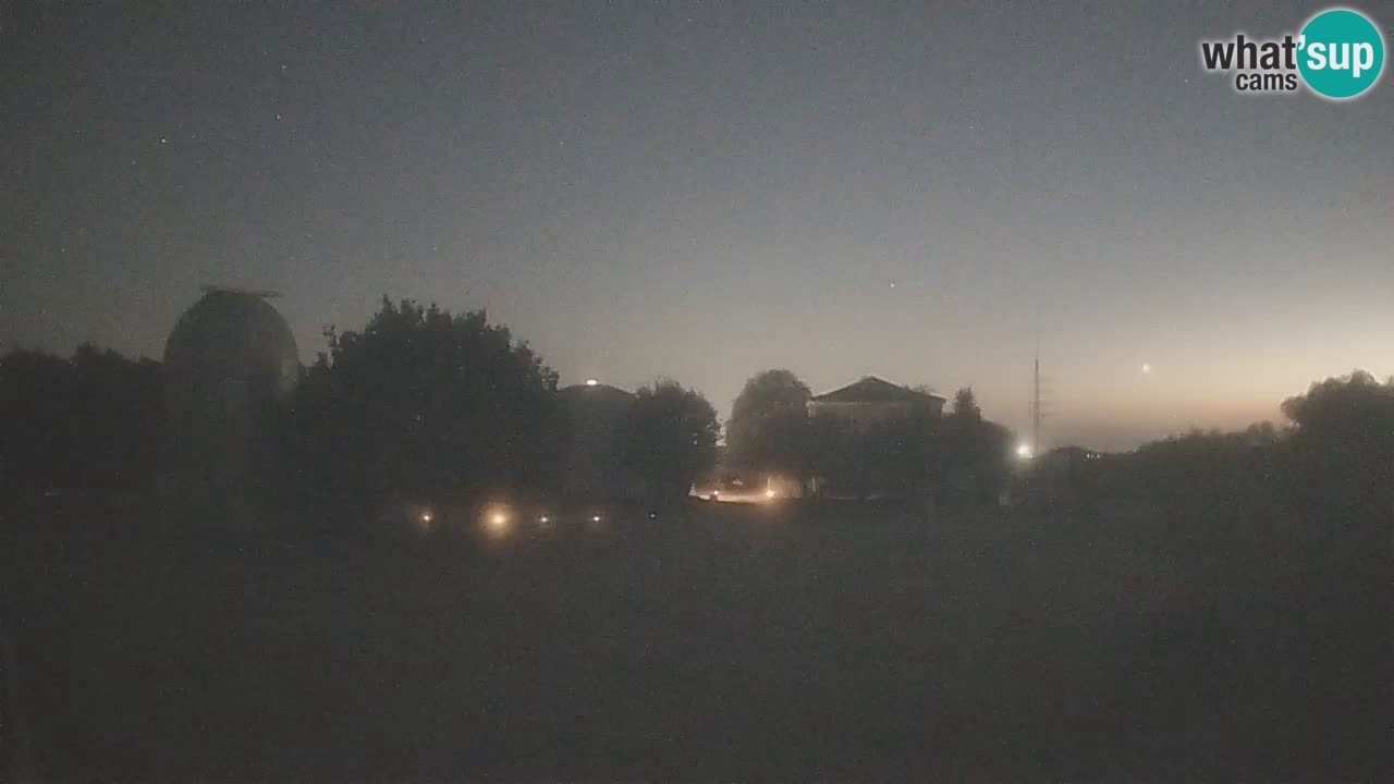 Višnjan Observatory Live Webcam – Explore the Sky, Asteroids, Comets, and Meteoroids