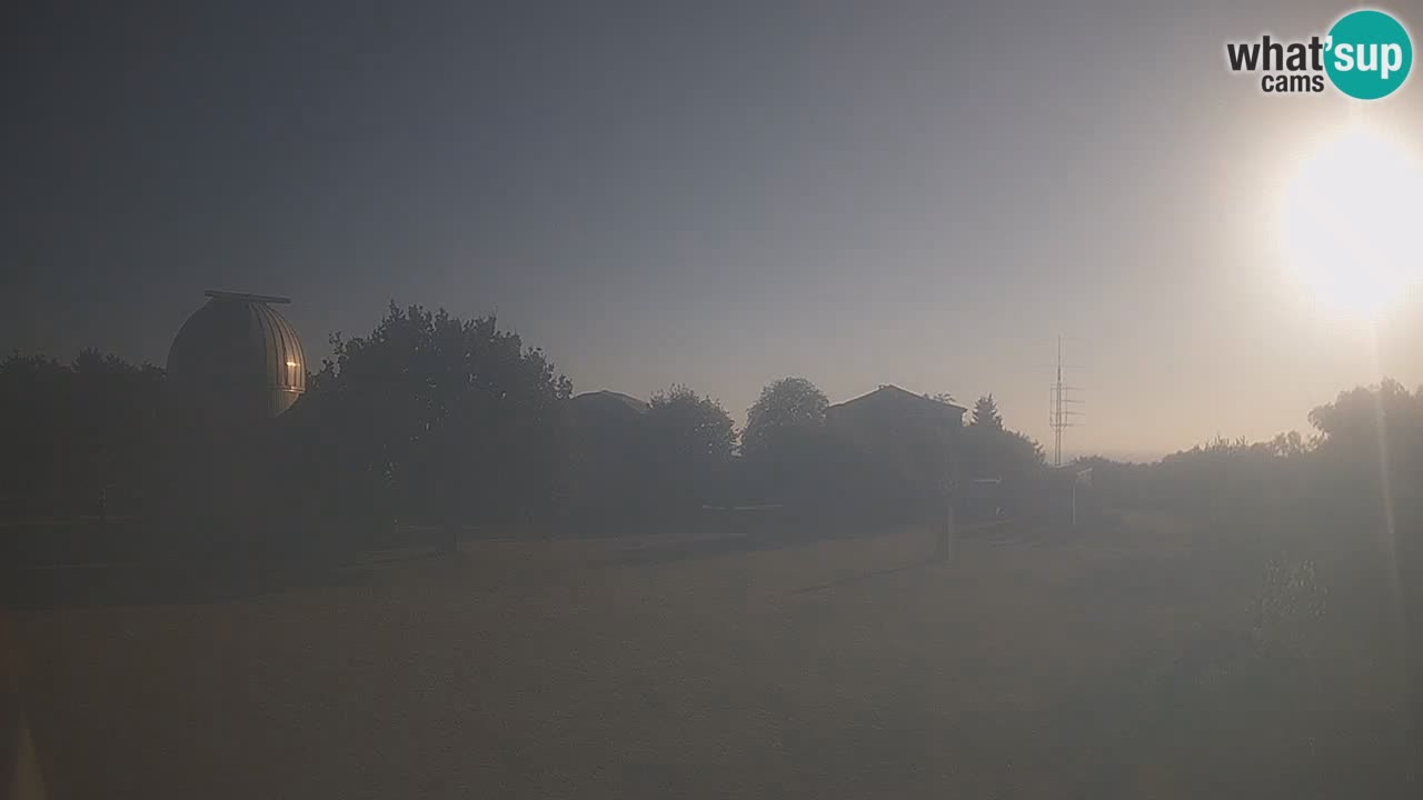 Višnjan Observatory Live Webcam – Explore the Sky, Asteroids, Comets, and Meteoroids