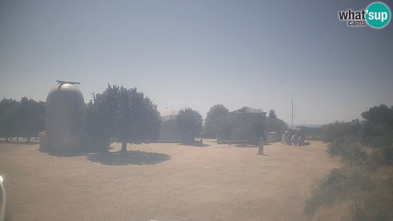 Webcam en direct de l’Observatoire de Višnjan – Explorez le ciel, les astéroïdes, les comètes et les météoroïdes