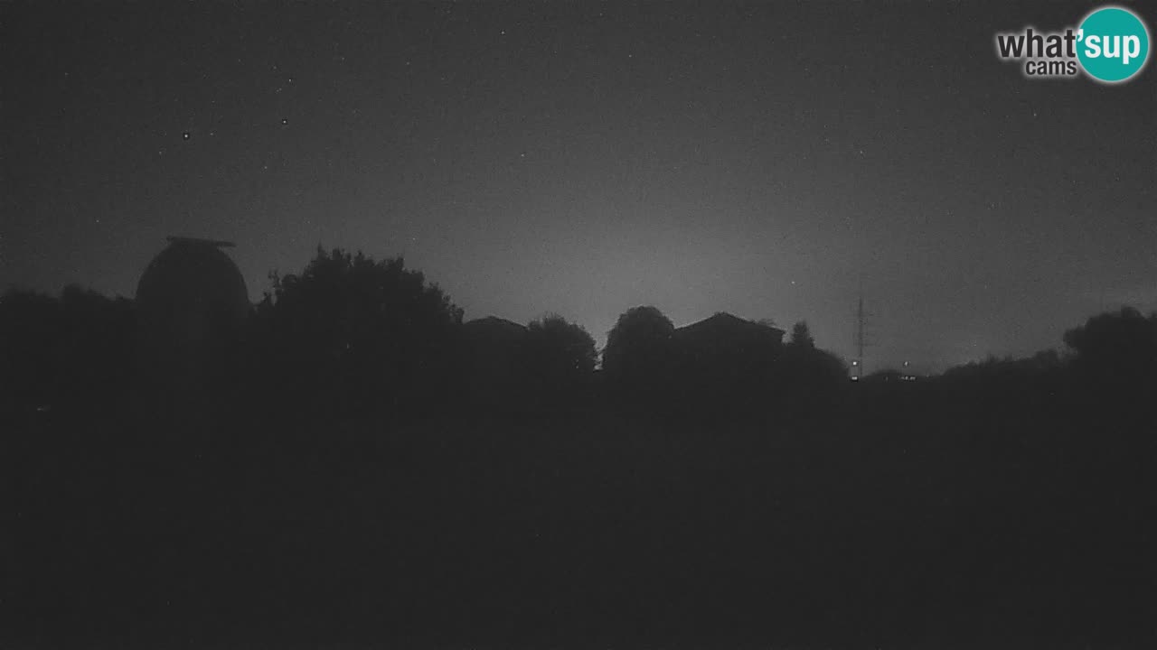 Cámara web en vivo del Observatorio de Višnjan: explora el cielo, los asteroides, cometas y meteoroides
