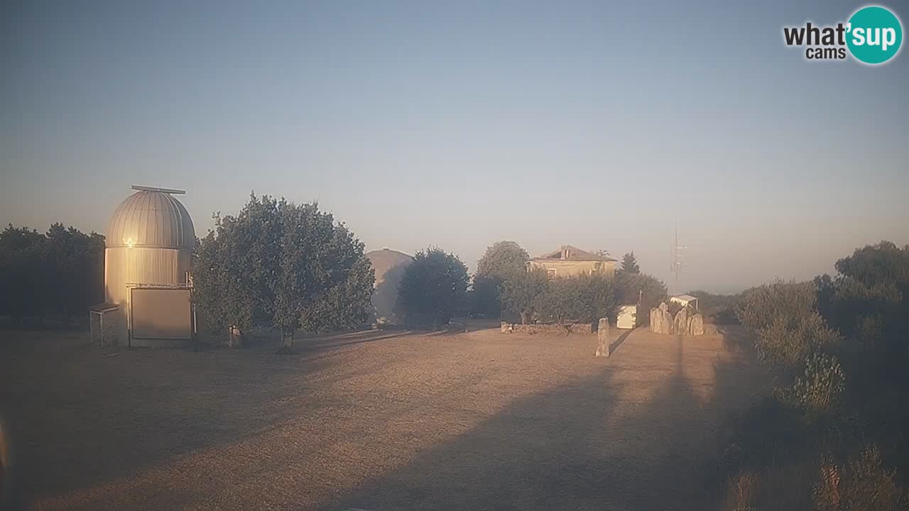 Webcam en direct de l’Observatoire de Višnjan – Explorez le ciel, les astéroïdes, les comètes et les météoroïdes