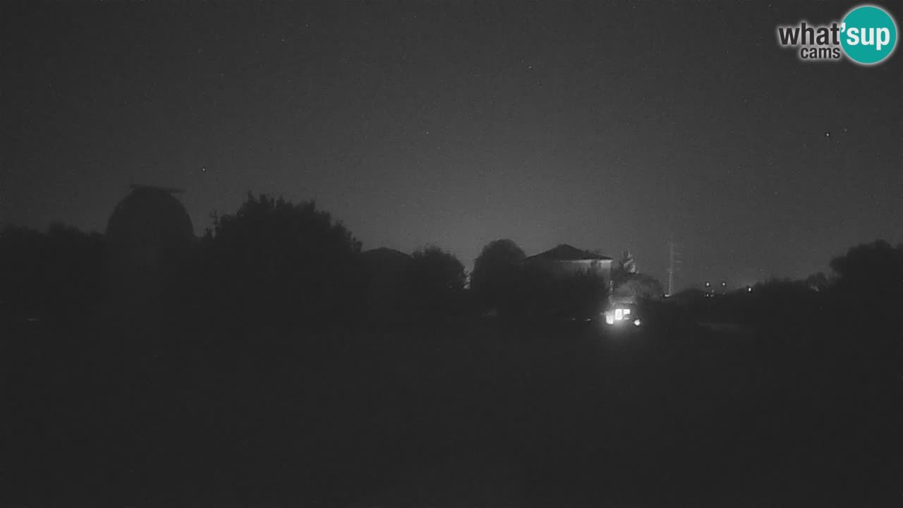 Webcam en direct de l’Observatoire de Višnjan – Explorez le ciel, les astéroïdes, les comètes et les météoroïdes