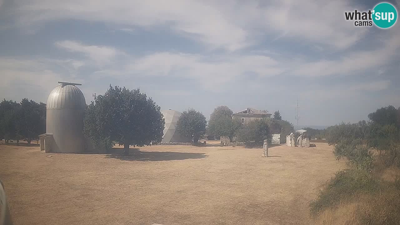 Webcam en direct de l’Observatoire de Višnjan – Explorez le ciel, les astéroïdes, les comètes et les météoroïdes