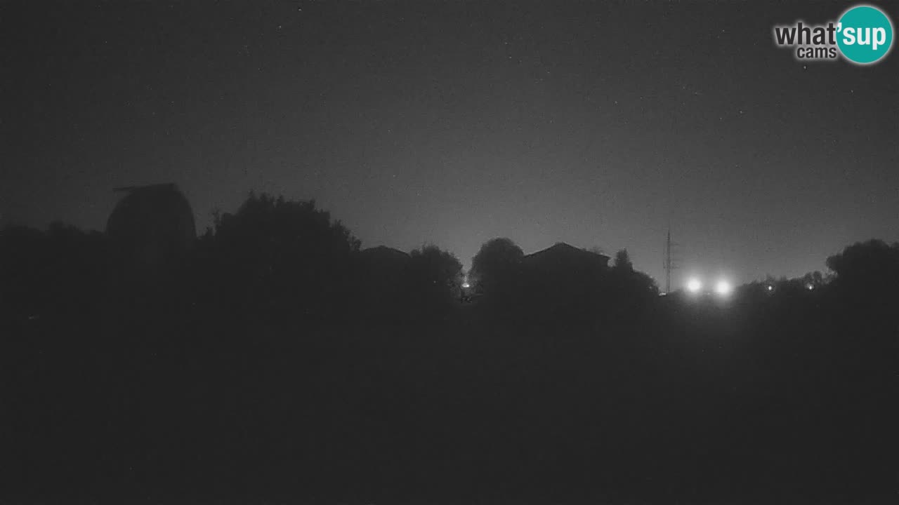 Webcam en direct de l’Observatoire de Višnjan – Explorez le ciel, les astéroïdes, les comètes et les météoroïdes