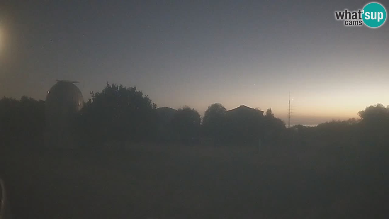 Cámara web en vivo del Observatorio de Višnjan: explora el cielo, los asteroides, cometas y meteoroides