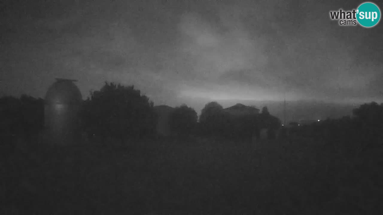 Višnjan-Observatorium Live Webcam – Explore the Sky, Asteroids, Comets, and Meteoroids