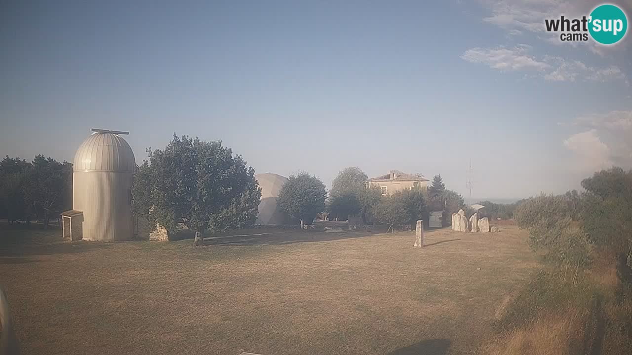 Webcam en direct de l’Observatoire de Višnjan – Explorez le ciel, les astéroïdes, les comètes et les météoroïdes