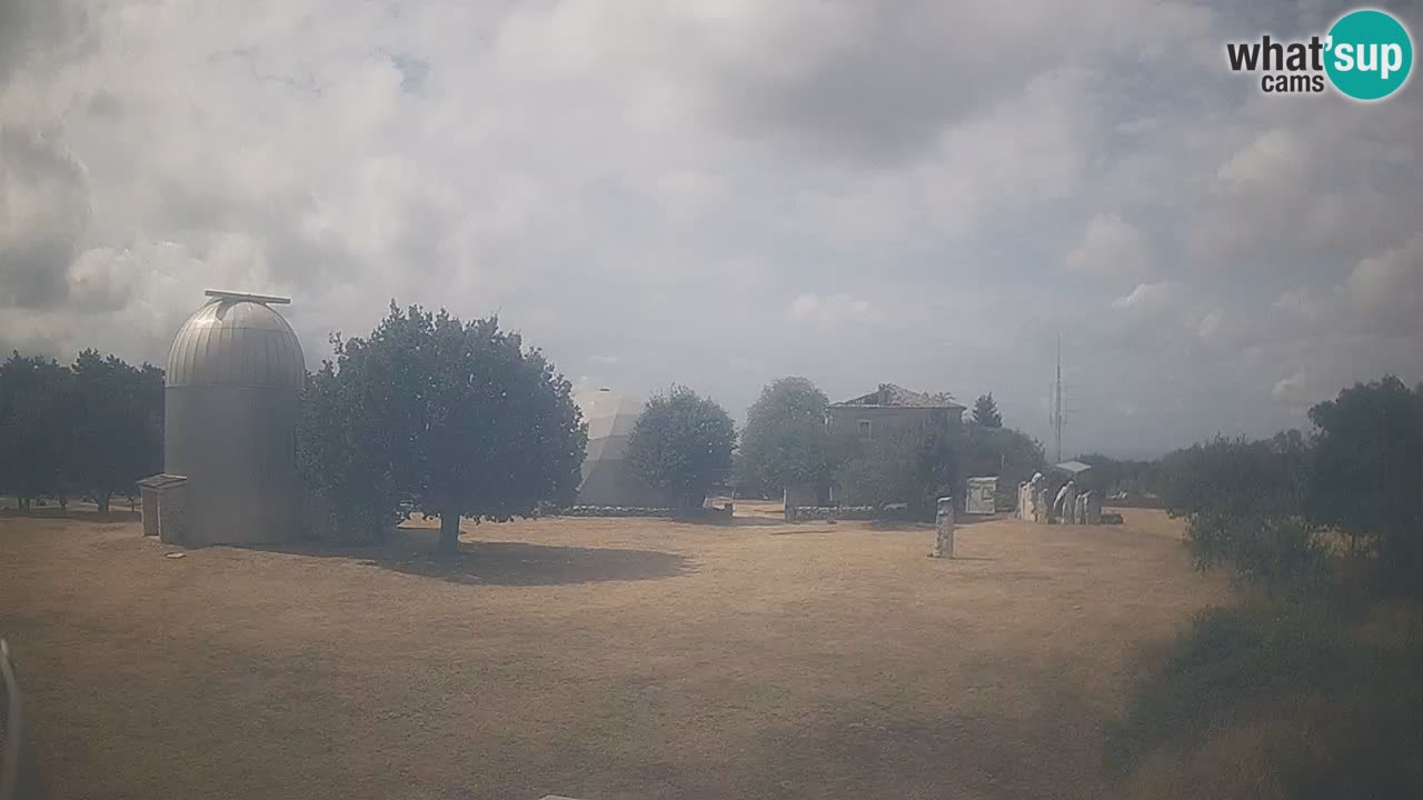 Webcam en direct de l’Observatoire de Višnjan – Explorez le ciel, les astéroïdes, les comètes et les météoroïdes