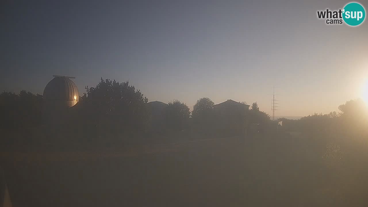 Webcam en direct de l’Observatoire de Višnjan – Explorez le ciel, les astéroïdes, les comètes et les météoroïdes