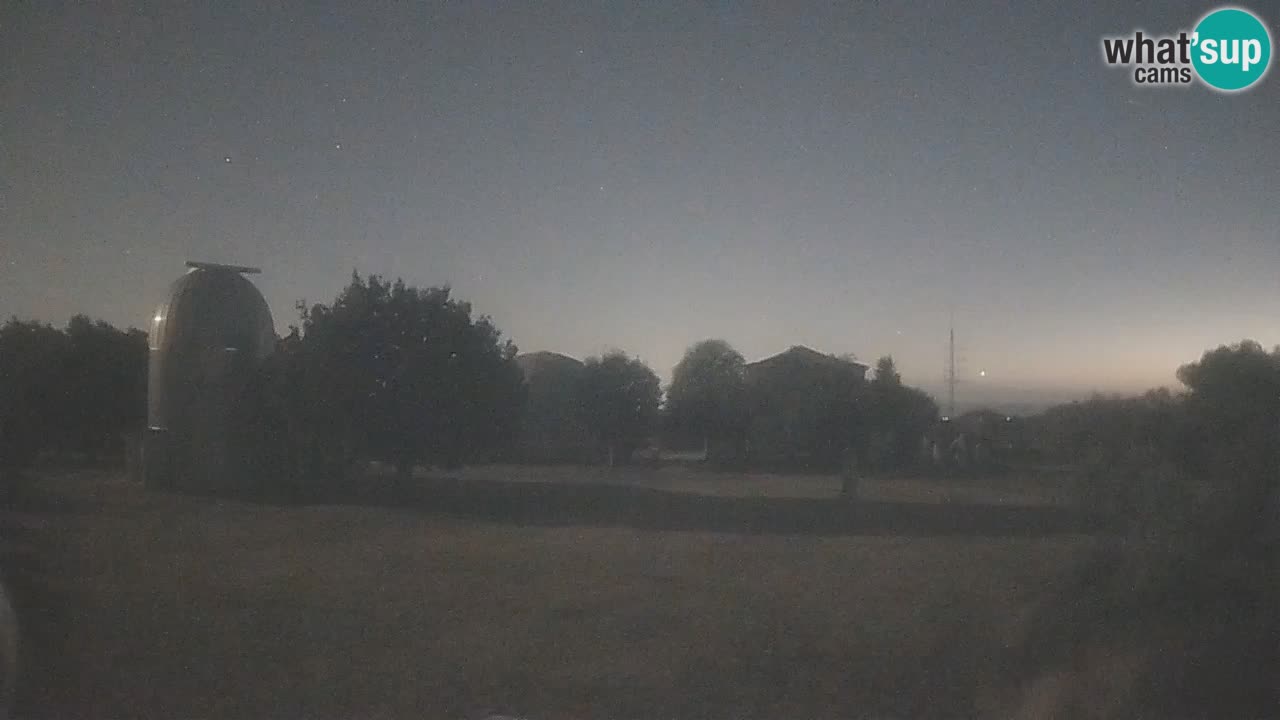 Webcam en direct de l’Observatoire de Višnjan – Explorez le ciel, les astéroïdes, les comètes et les météoroïdes