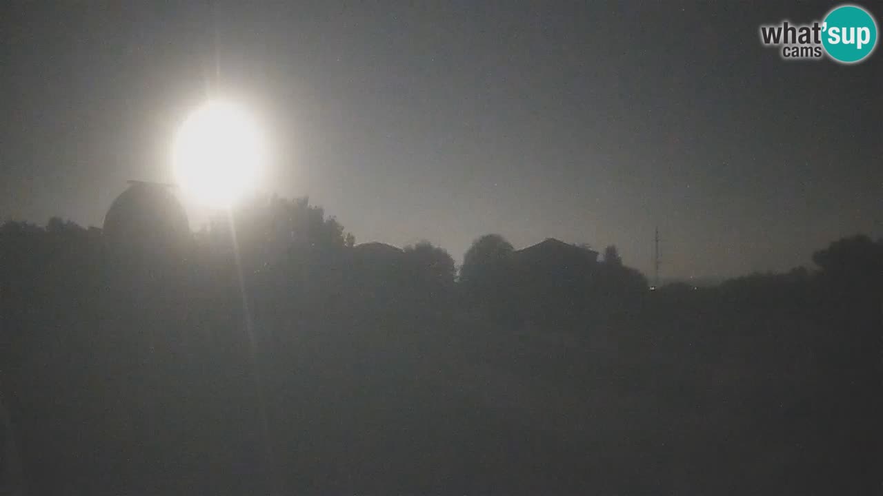 Cámara web en vivo del Observatorio de Višnjan: explora el cielo, los asteroides, cometas y meteoroides