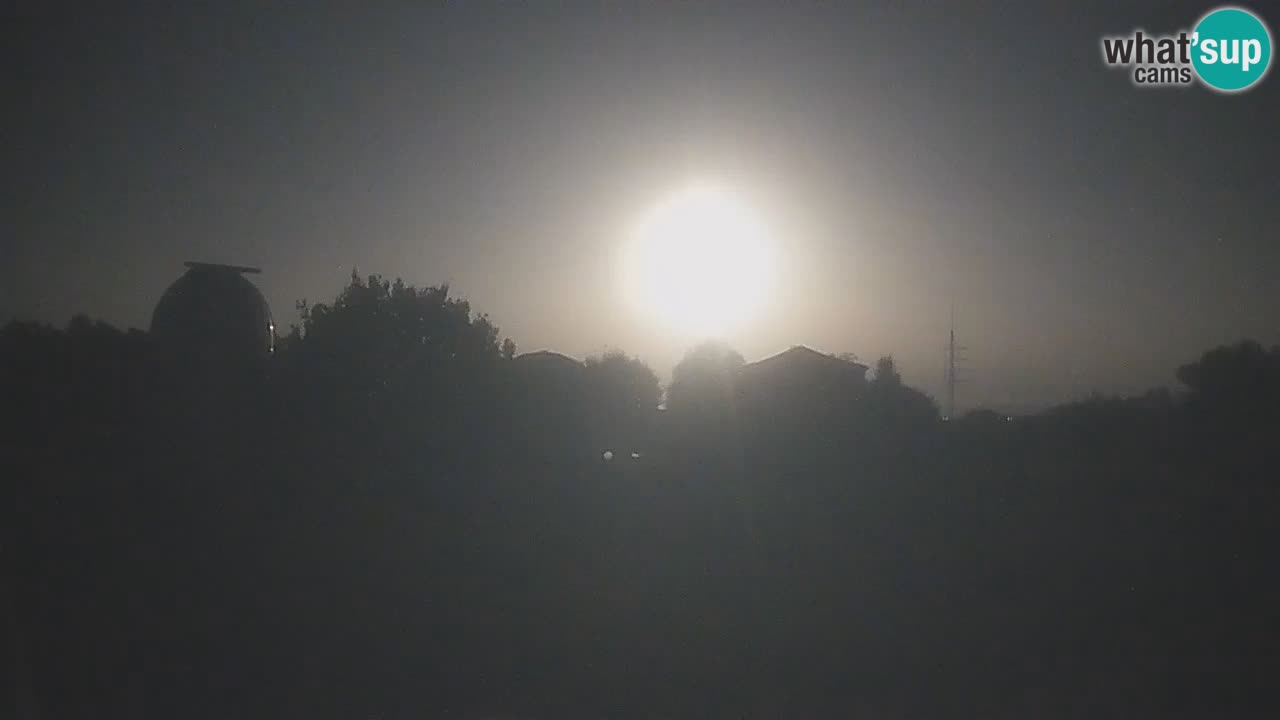 Observatorij Višnjan spletna kamera – Odkrivajte nebo, asteroide, komete in meteorite