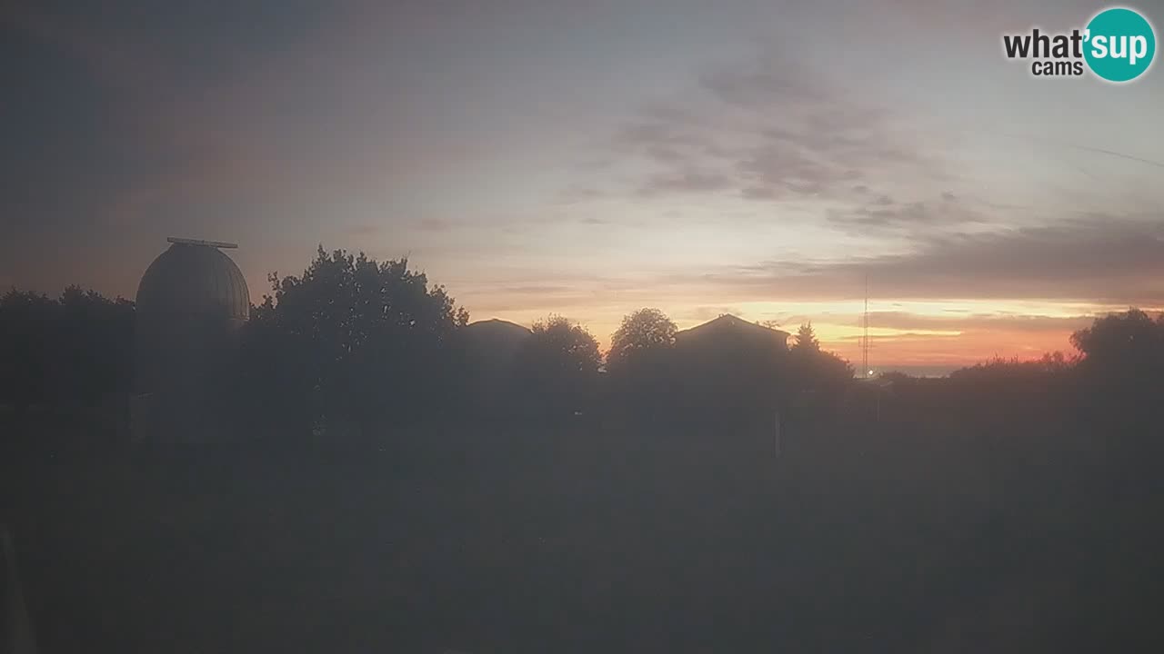 Webcam en direct de l’Observatoire de Višnjan – Explorez le ciel, les astéroïdes, les comètes et les météoroïdes