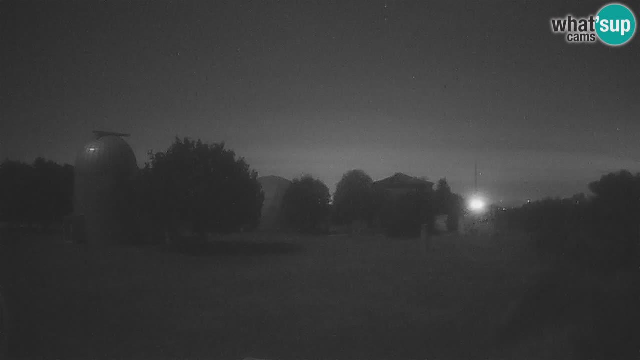 Višnjan Observatory Live Webcam – Explore the Sky, Asteroids, Comets, and Meteoroids