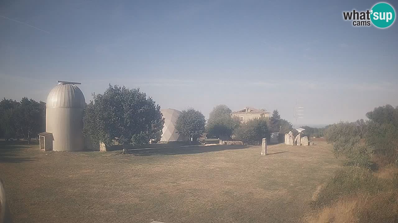 Observatorij Višnjan spletna kamera – Odkrivajte nebo, asteroide, komete in meteorite