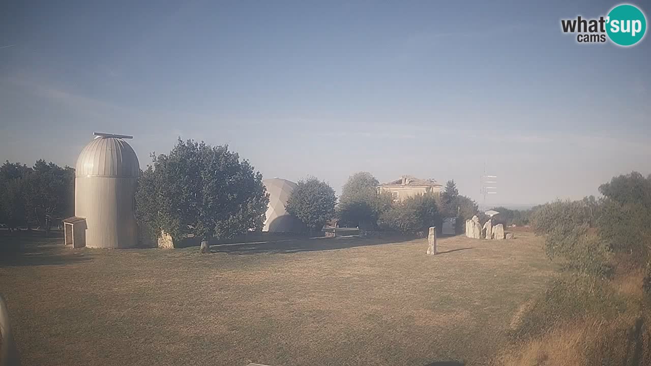 Višnjan Observatory Live Webcam – Explore the Sky, Asteroids, Comets, and Meteoroids