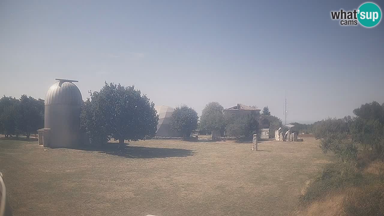 Višnjan Observatory Live Webcam – Explore the Sky, Asteroids, Comets, and Meteoroids