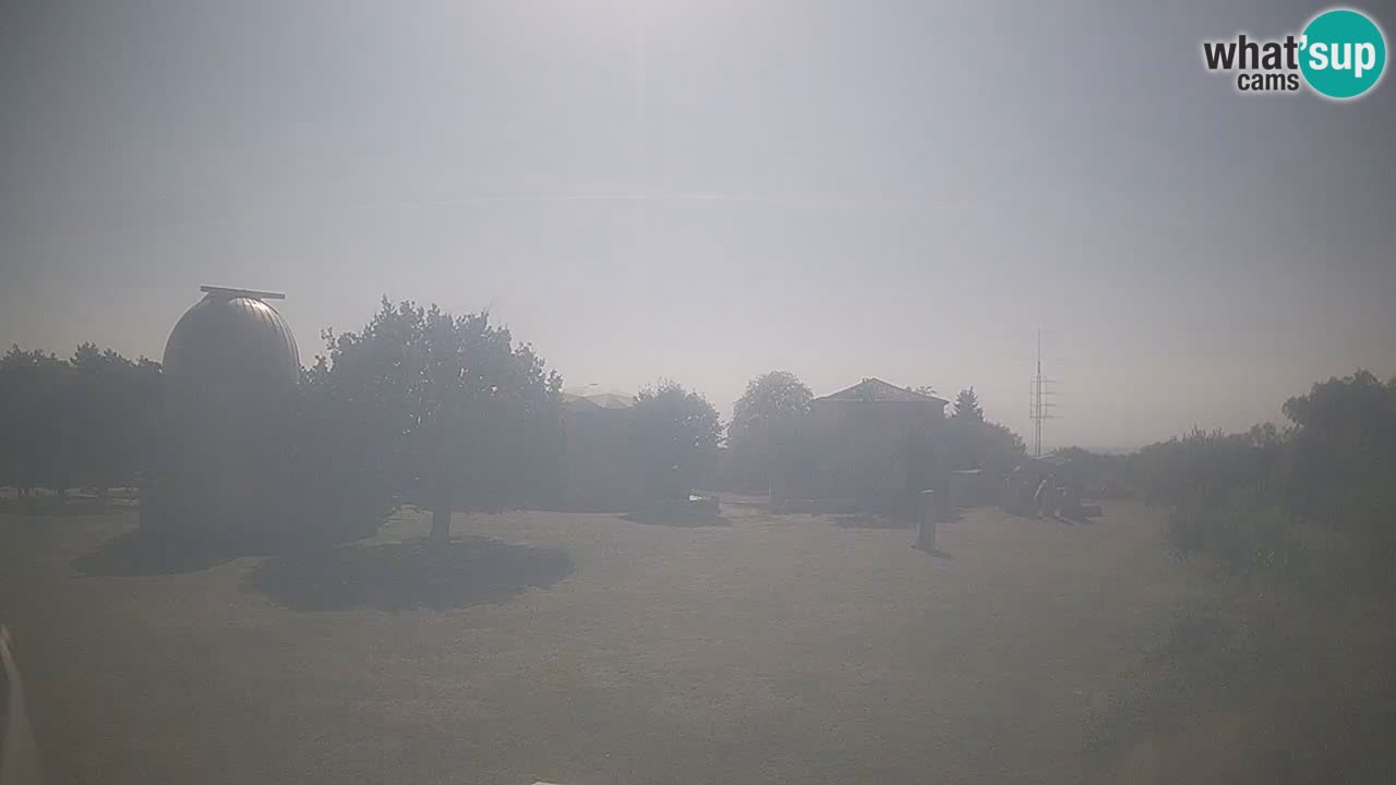 Webcam en direct de l’Observatoire de Višnjan – Explorez le ciel, les astéroïdes, les comètes et les météoroïdes