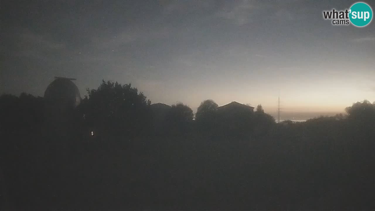 Višnjan-Observatorium Live Webcam – Explore the Sky, Asteroids, Comets, and Meteoroids