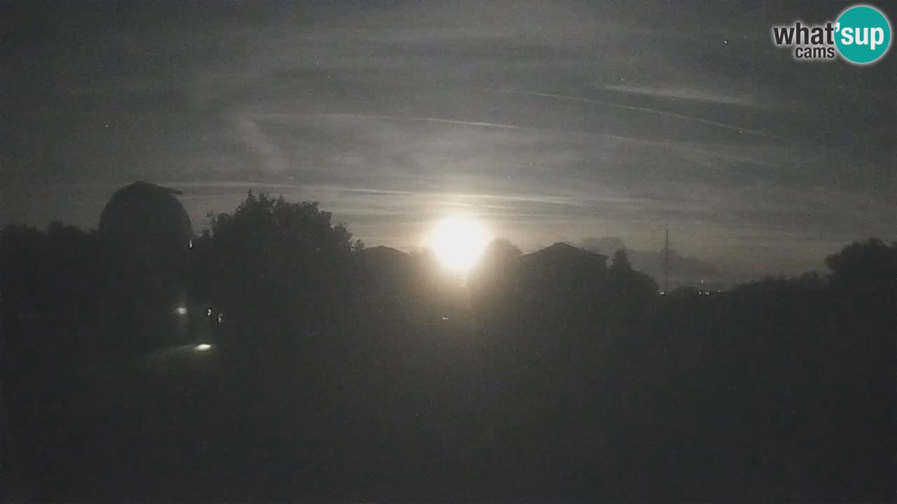 Višnjan Observatory Live Webcam – Explore the Sky, Asteroids, Comets, and Meteoroids