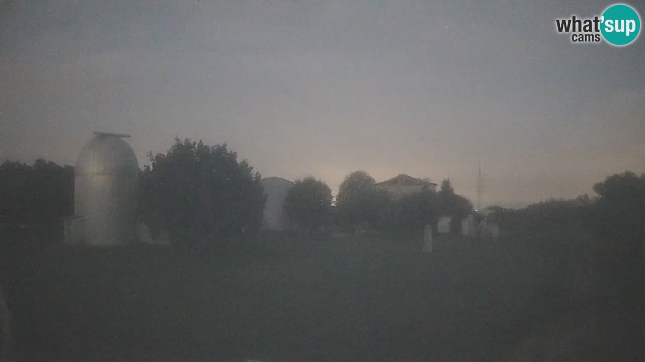 Višnjan Observatory Live Webcam – Explore the Sky, Asteroids, Comets, and Meteoroids