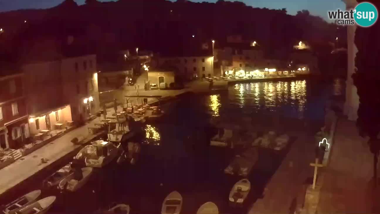 Webcam Live – The harbor and the bay of Veli Lošinj