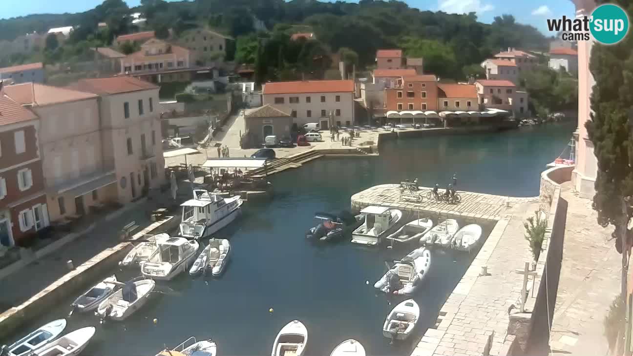 Spletna kamera – Pristanišče in zaliv v Velem Lošinju