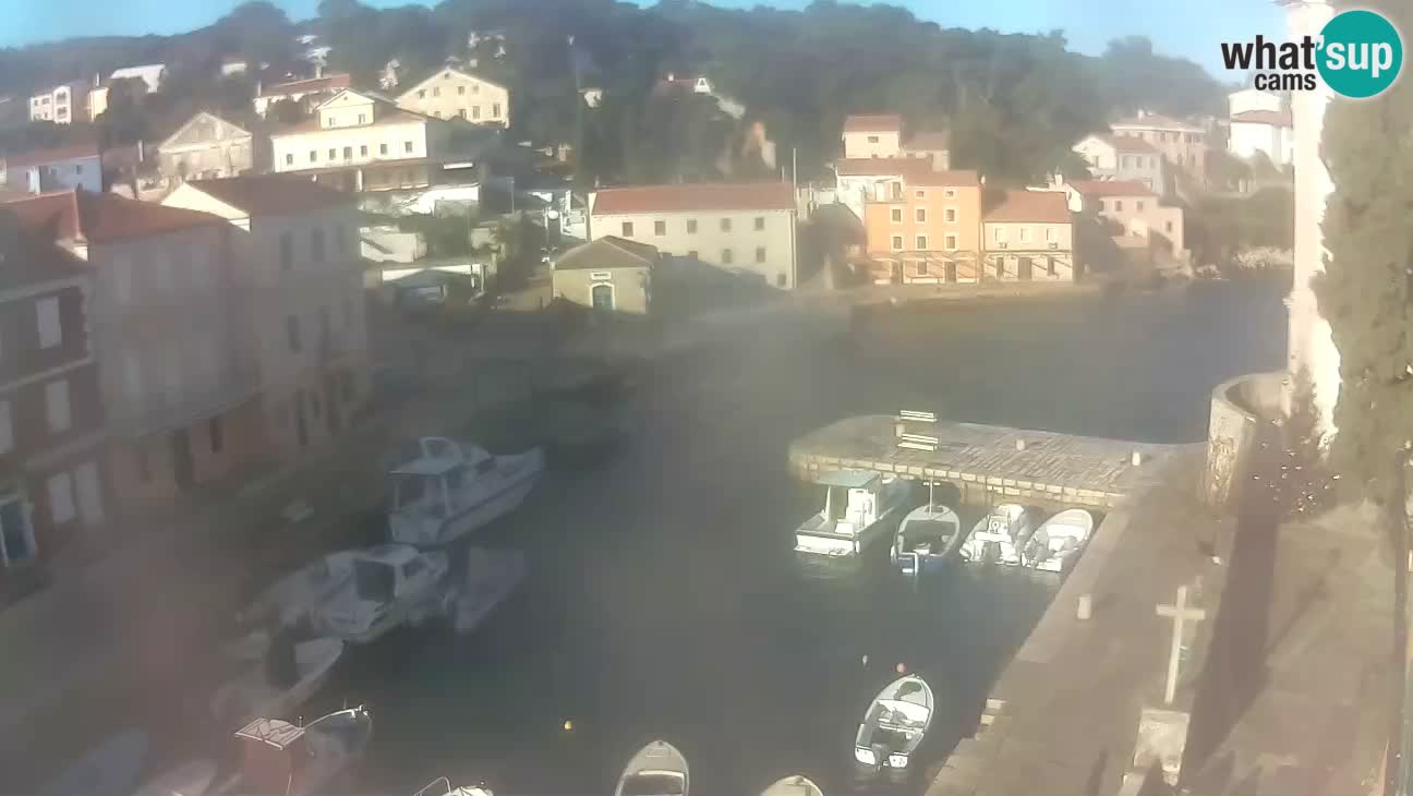 Webcam Live – The harbor and the bay of Veli Lošinj