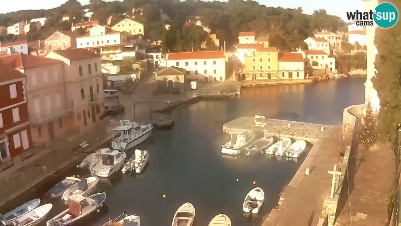 Webcam Live – The harbor and the bay of Veli Lošinj