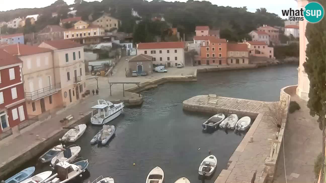 Webcam Live – The harbor and the bay of Veli Lošinj