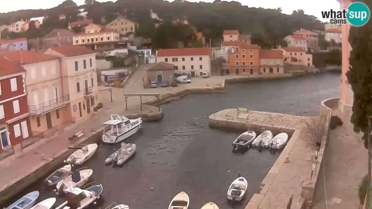 Webcam Live – The harbor and the bay of Veli Lošinj