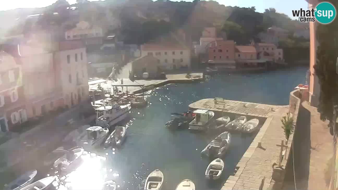 Webcam Live – The harbor and the bay of Veli Lošinj