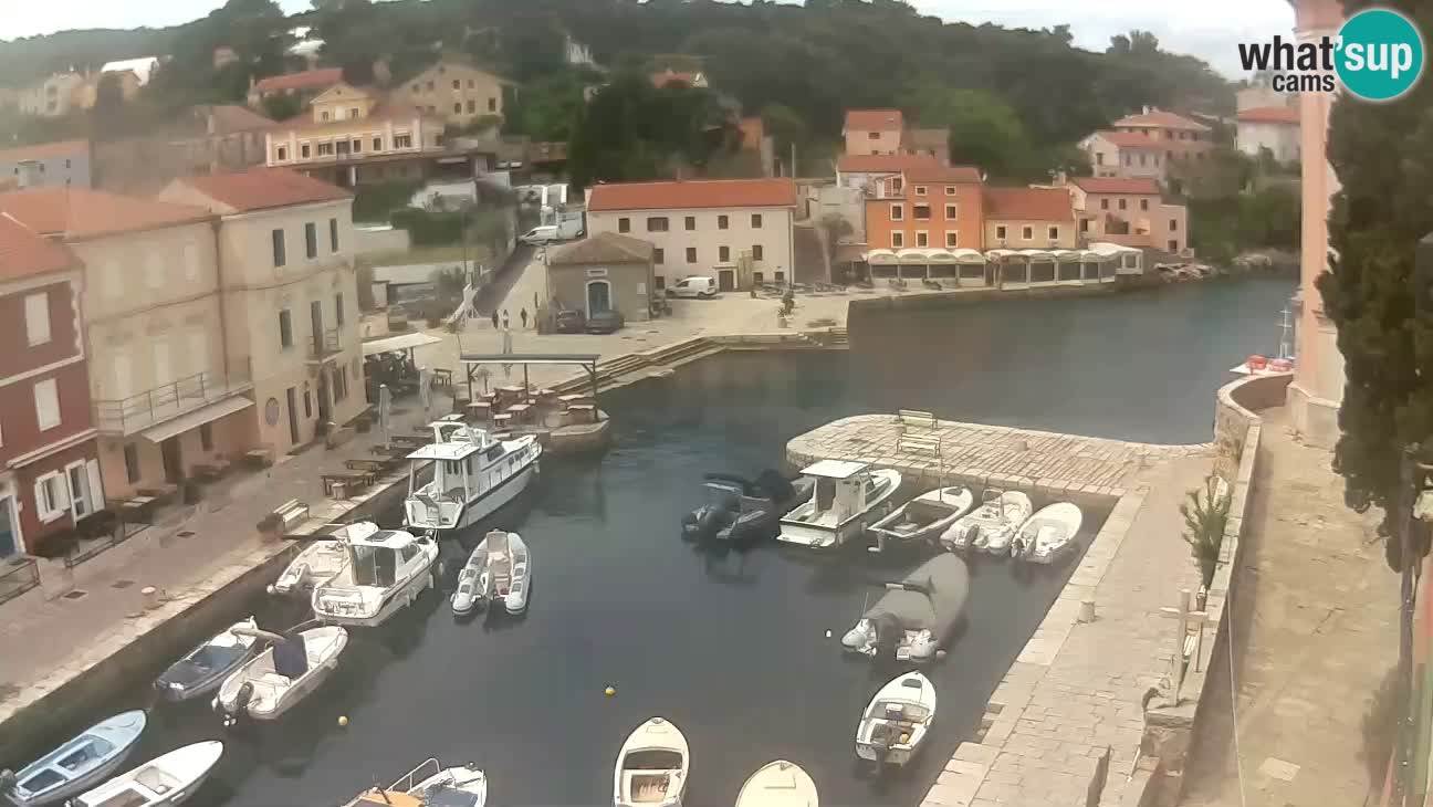 Webkamera u živo – Luka i uvala u Velom Lošinju