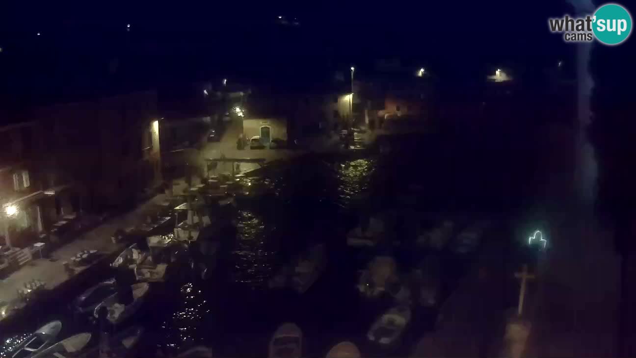Webcam dal vivo – Il porticciolo e la baia di Lussingrande