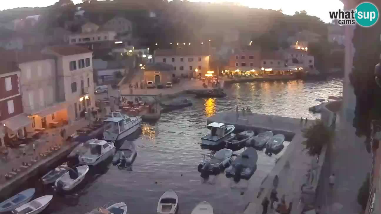 Webcam Live – The harbor and the bay of Veli Lošinj