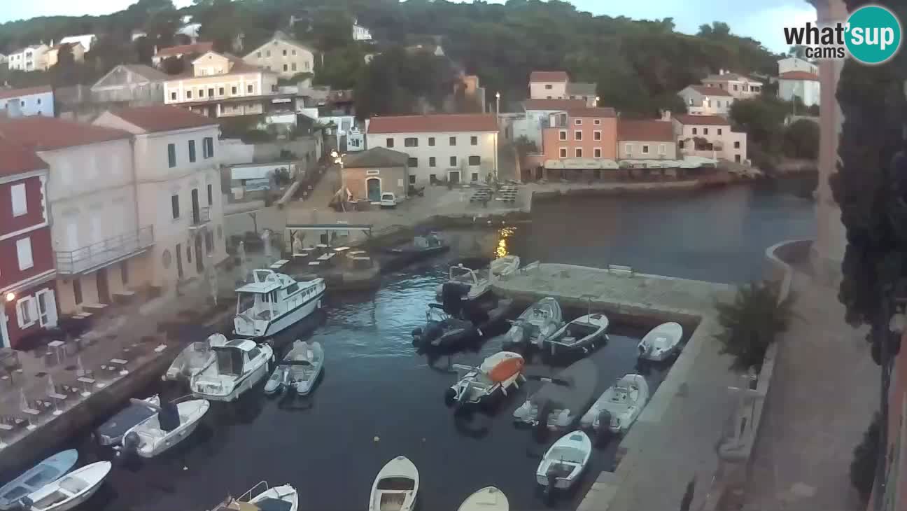 Webcam Live – The harbor and the bay of Veli Lošinj