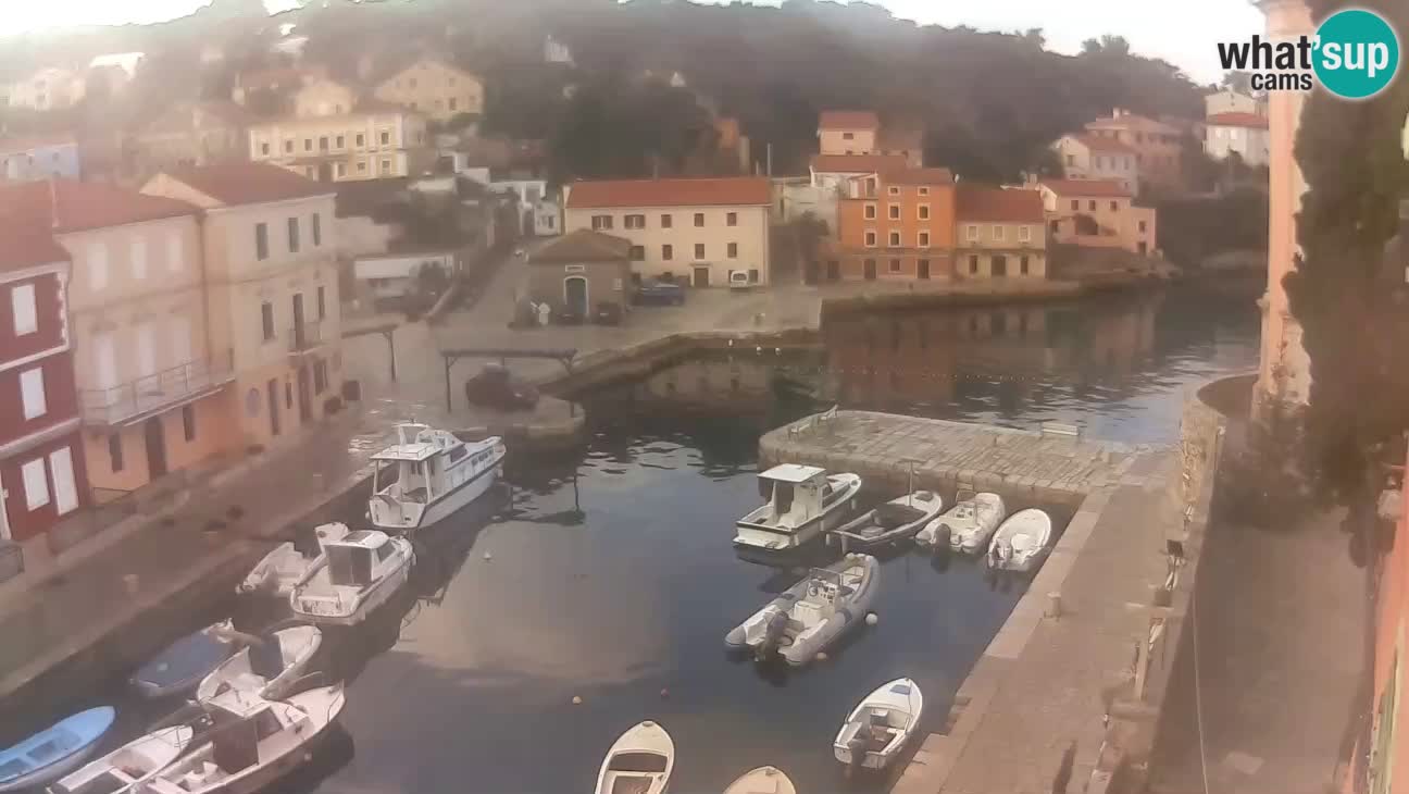 Webcam Live – The harbor and the bay of Veli Lošinj
