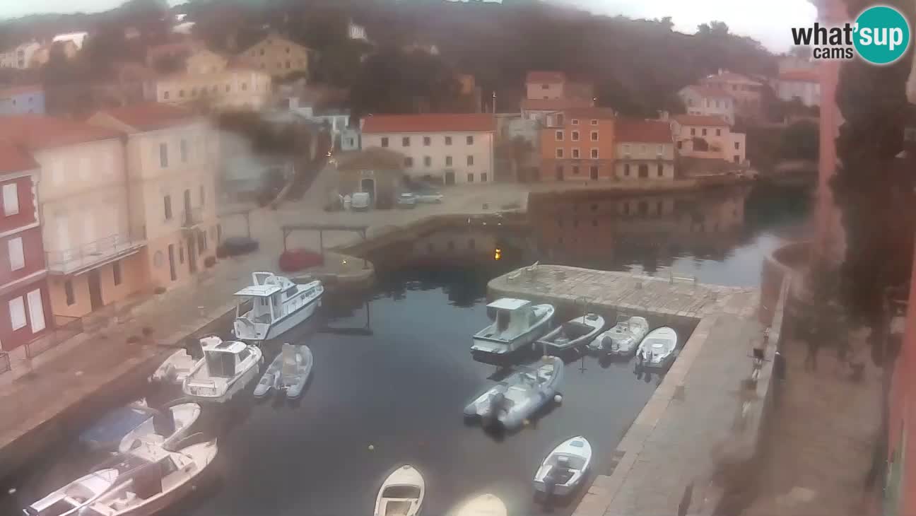 Webcam Live – The harbor and the bay of Veli Lošinj