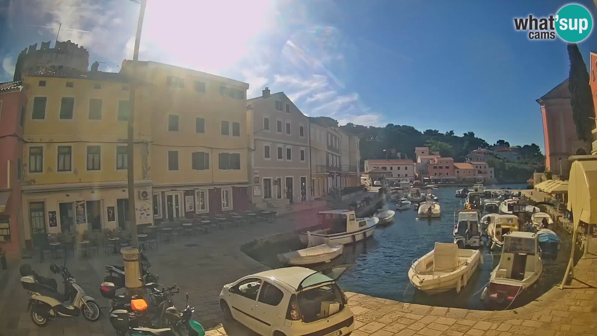 Webcam Live – The harbor of Veli Lošinj