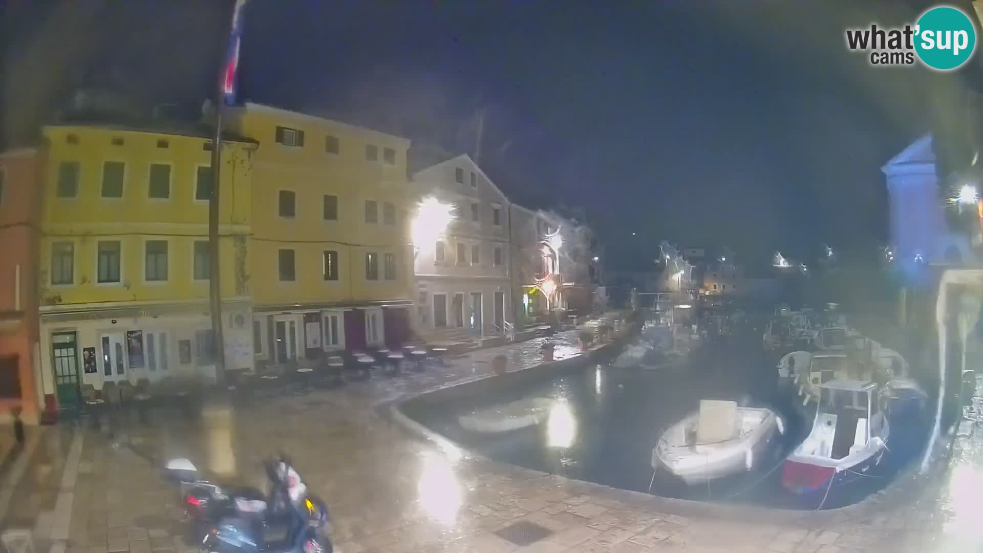 Webcam Live – The harbor of Veli Lošinj