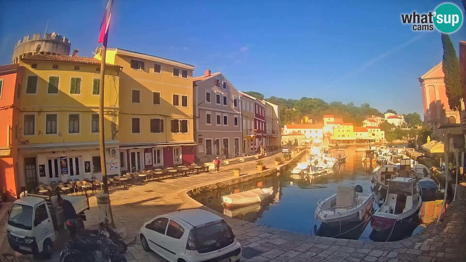 Webcam Live – The harbor of Veli Lošinj