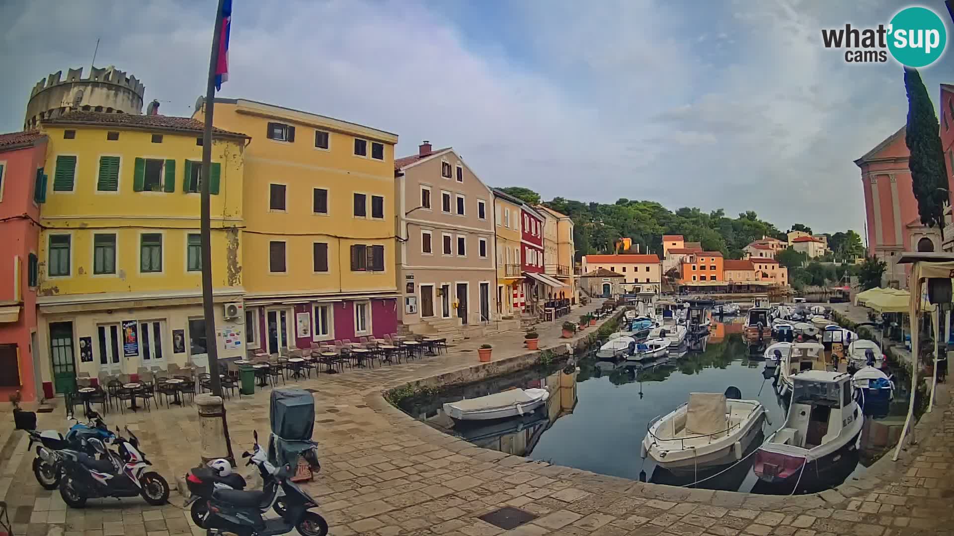 Webcam Streaming – El puerto de Veli Lošinj