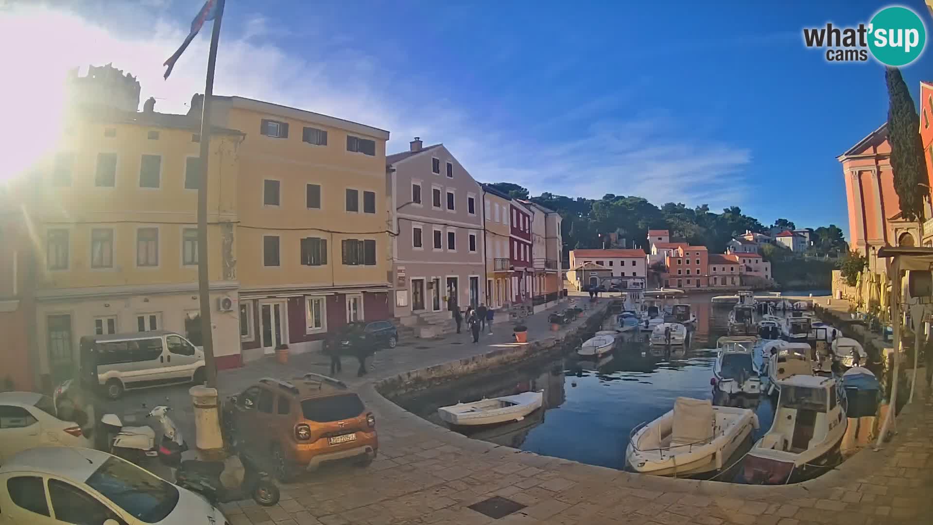 Webcam Streaming – El puerto de Veli Lošinj