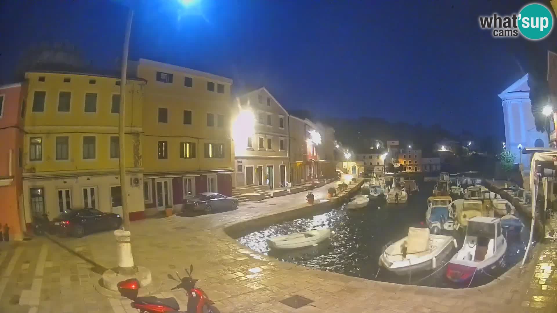 Webcam Streaming – El puerto de Veli Lošinj