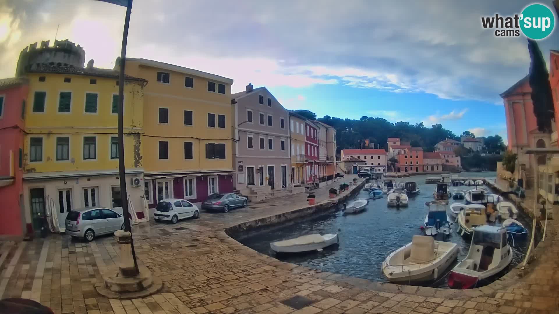 Webcam Streaming – El puerto de Veli Lošinj