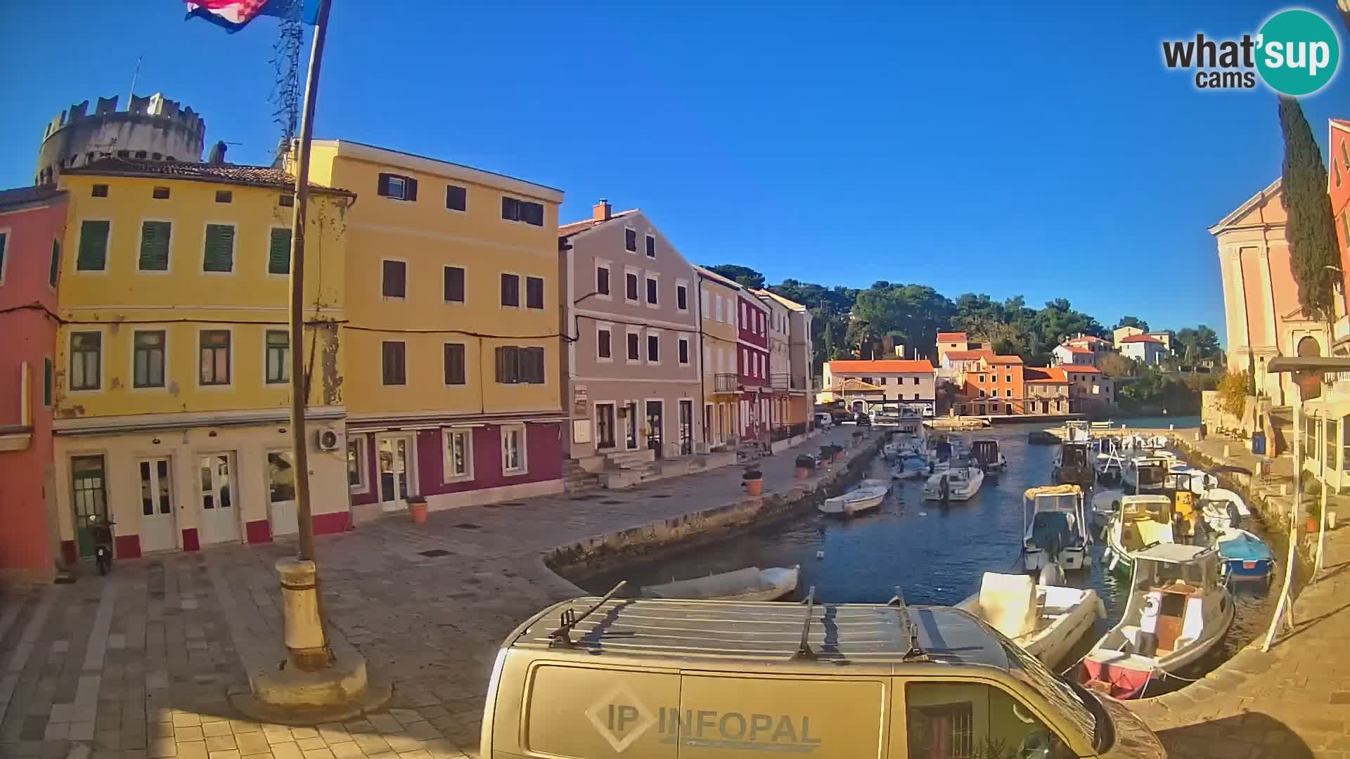 Webcam Streaming – El puerto de Veli Lošinj