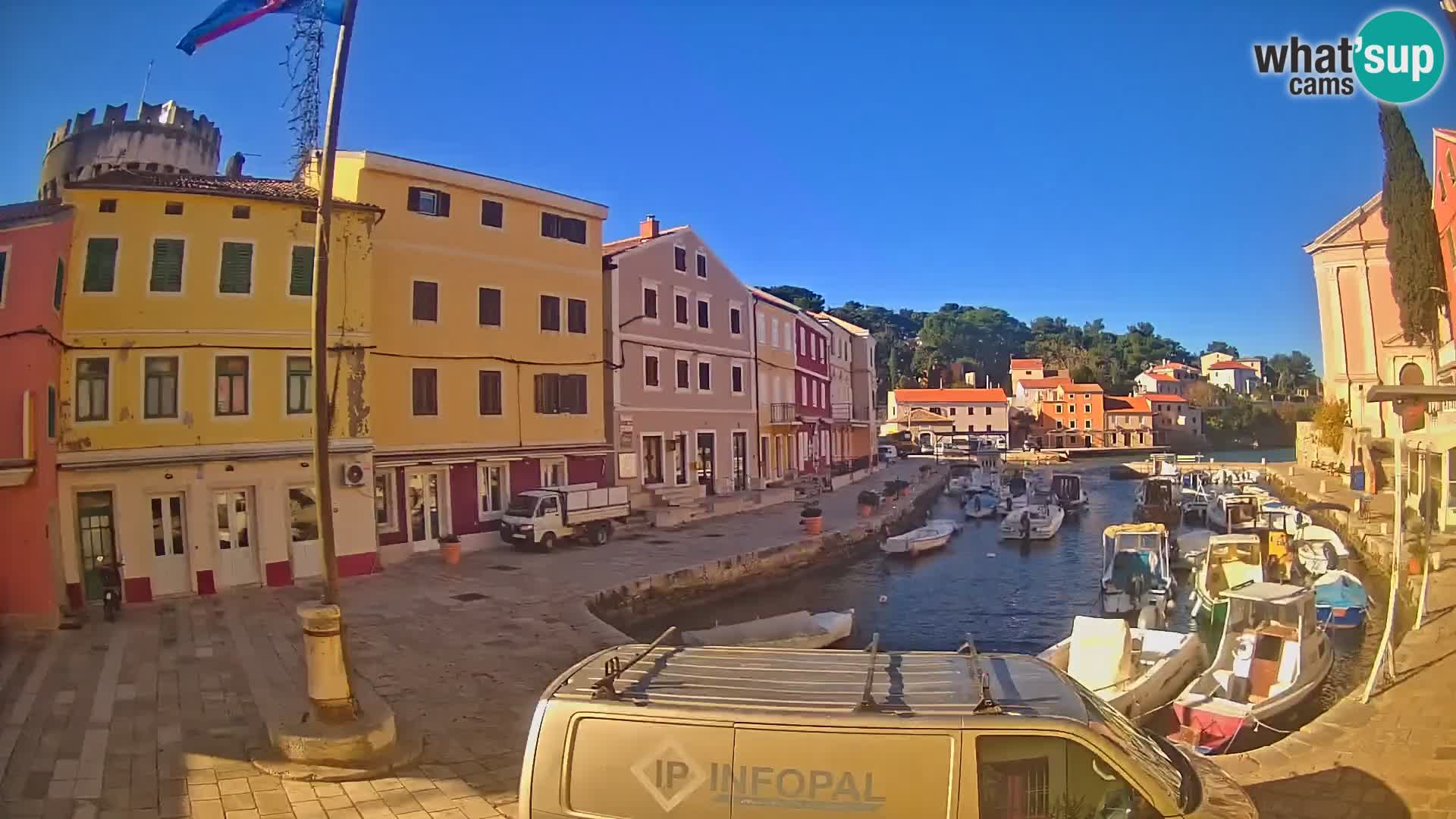 Webcam Streaming – El puerto de Veli Lošinj