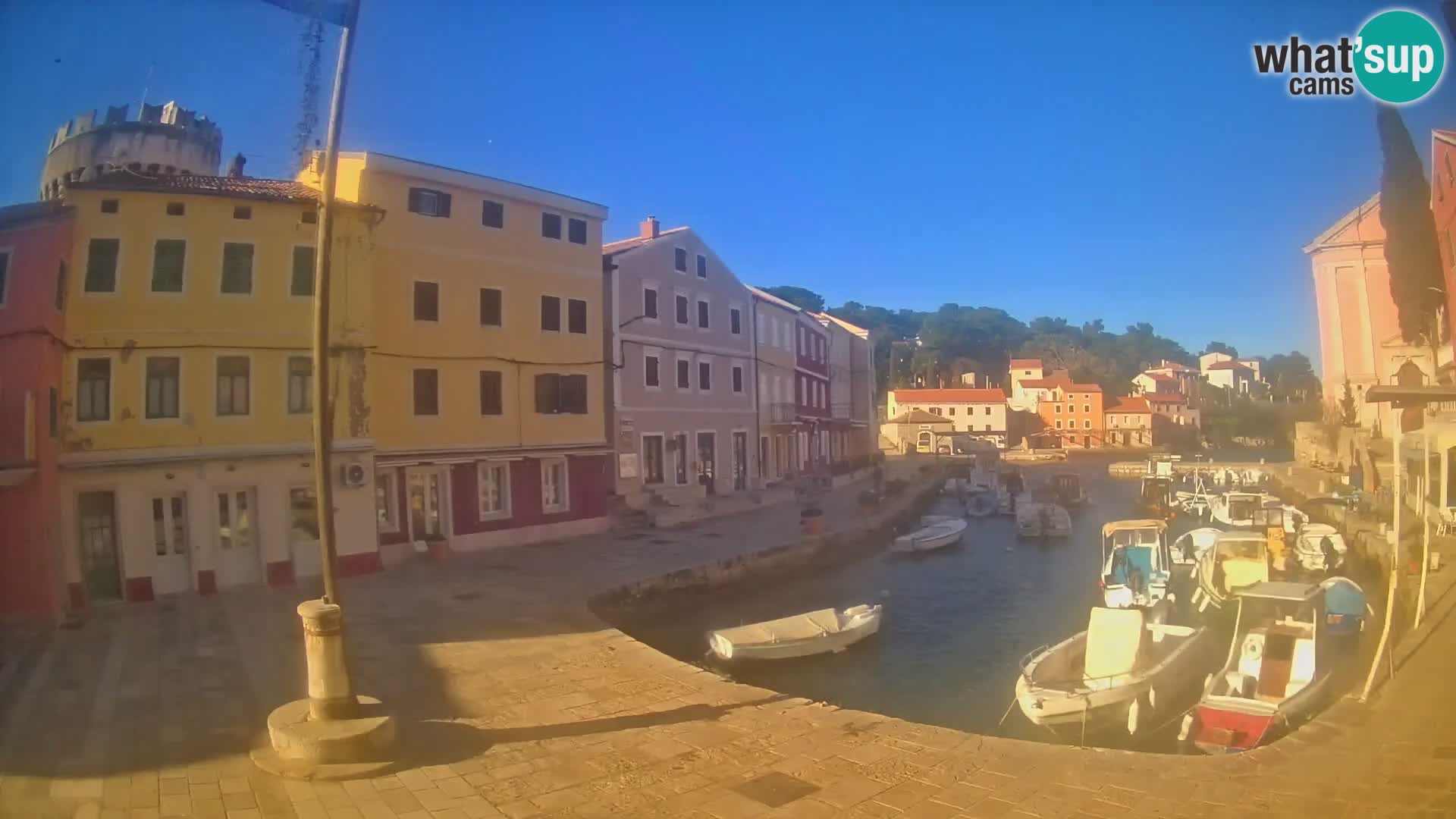 Webcam Live – The harbor of Veli Lošinj