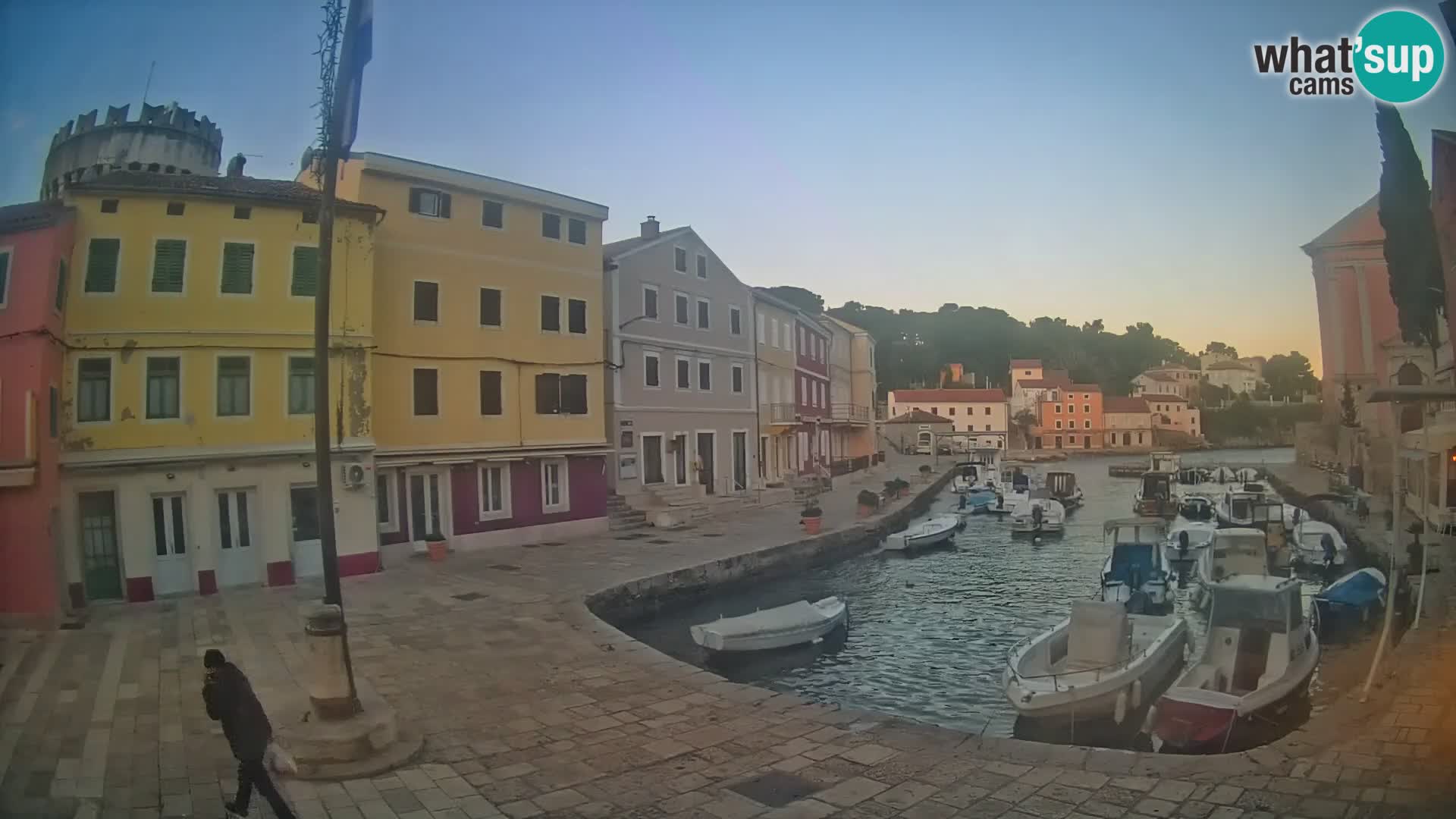 Webcam Live – The harbor of Veli Lošinj